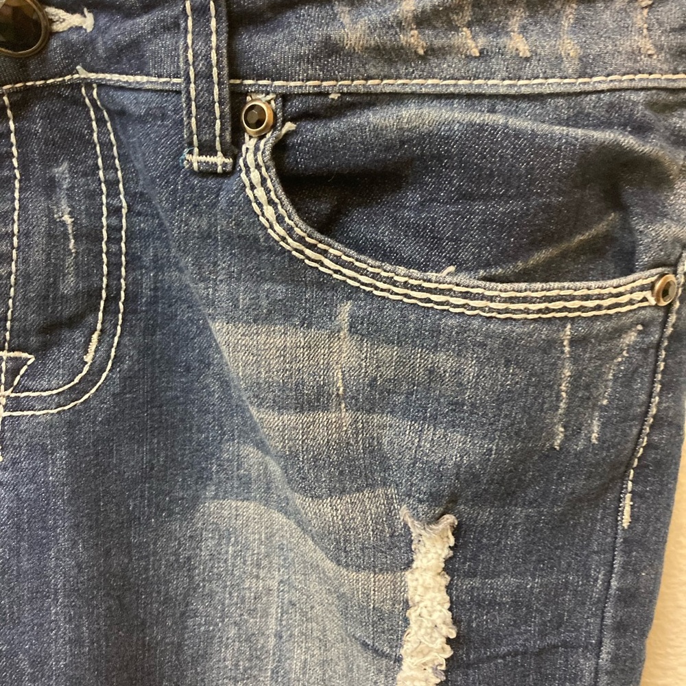 Red Rivet Rhineatone Bling And Distressed Jeans (… - image 6